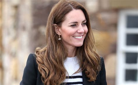 Kate Middleton micro bags